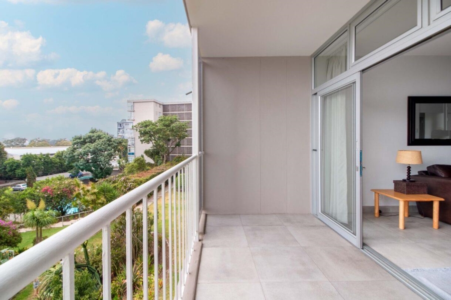 1 Bedroom Property for Sale in Green Point Western Cape